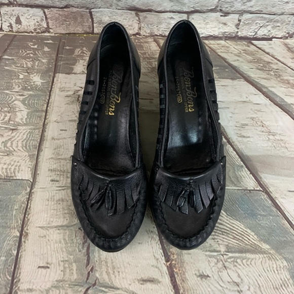 Vintage Brazilian Made Bon-Bons Black Leather Wing Tip Wedges Shoes Size 8 - Picture 1 of 15